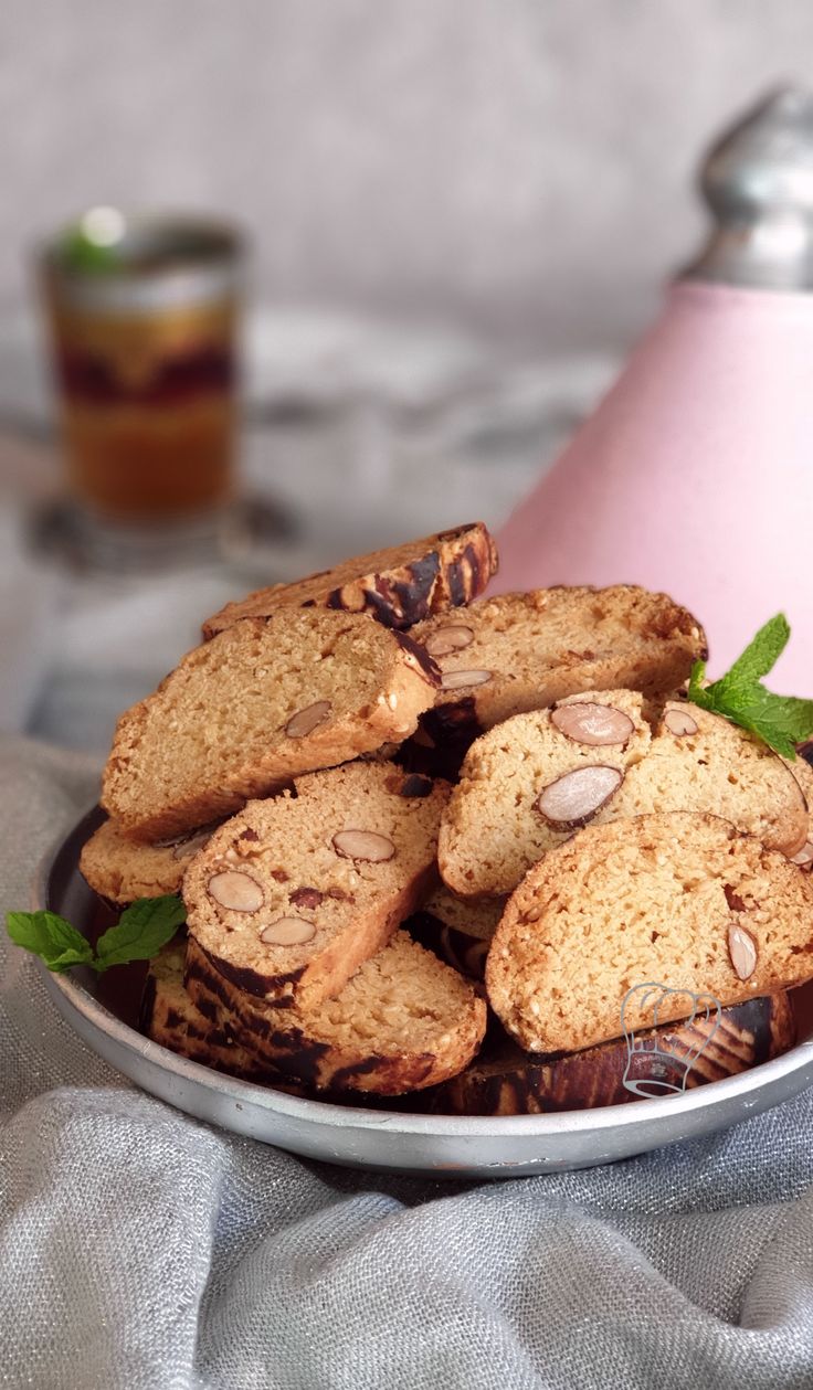 Fekkass — Biscuits Secs Marocains Artisanaux à l'Anis & Sésame